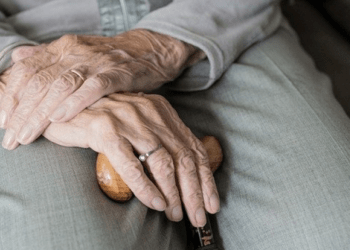 Două treimi dintre locuitorii satelor primesc pensii care nu acoperă minimul de existență