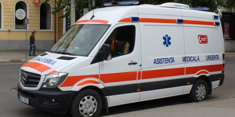 Naștere în ambulanță la Soroca: o gravidă de 41 de ani a adus pe lume un băiețel sănătos