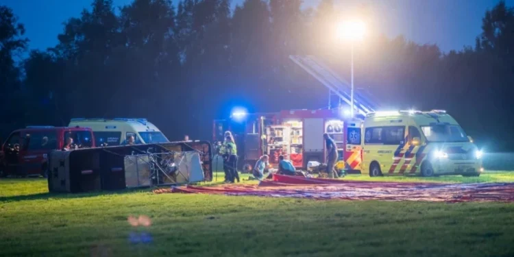 Tragedie în Frisia: balon cu pasageri aterizează forțat, o persoană moartă, șase rănite