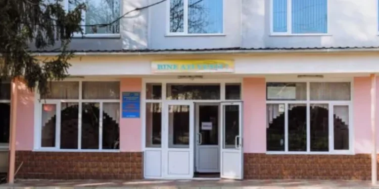 Directorul liceului din Cuizăuca și-a pierdut funcția după fraudarea examenului de matematică