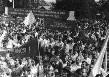 La Comrat a fost sărbătorită cea de-a 35-a aniversare a Republicii Găgăuze. Un veteran al autonomiei s-a oferit să execute pedeapsa în locul lui Guțul