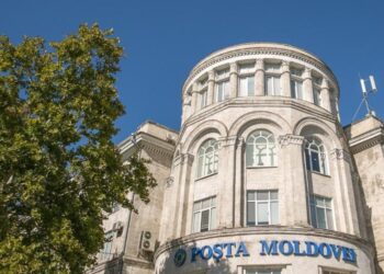 Marcel Chircă și Violeta Cojocaru luptă pentru funcția de administrator al Poștei Moldovei