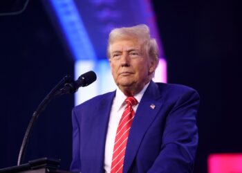 Trump spune că a vorbit cu Putin de la reuniunea sa cu Zelenski şi liderii europeni: „Cred că vom pune capăt războiului”