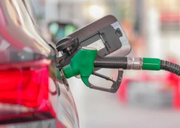 Benzina și motorina se scumpesc din nou: Prețurile valabile pentru 26 august
