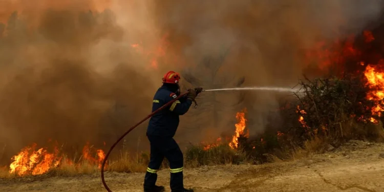 Franța: Incendiu uriaș în Aude – peste 15.000 ha mistuite de flăcări
