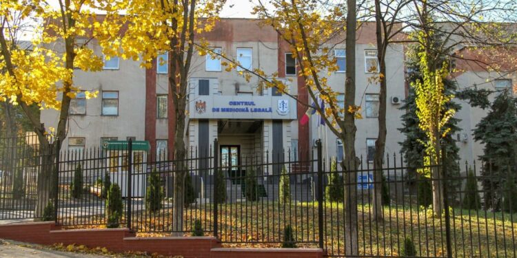 Неисправность цифровой платформы парализовала работу центров судебной экспертизы