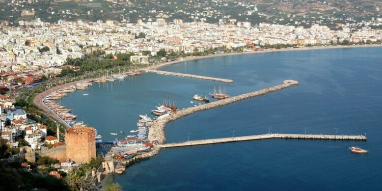 Yeni Alanya: загрязнение Средиземного моря в Аланье достигло опасных масштабов