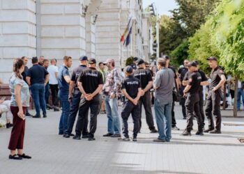 Verificări, control corporal și restricții. Cum au decurs protestele opoziției