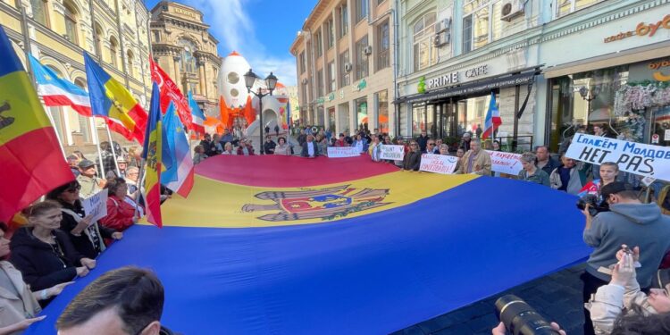 34 de ani de independență prin ochii politicienilor: mândrie pentru țară, demnitate și speranțe pierdute