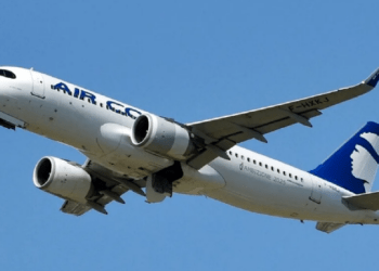 Air Corsica: avionul a zburat în cerc deasupra Ajaccio din cauza unui controlor adormit