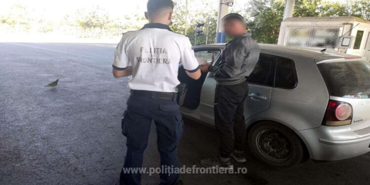 Un moldovean s-a ales cu dosar penal după ce a condus fără drept