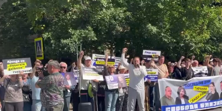 Протест у тюрьмы 13. Участники: «Вместо сохранения мира режим накаляет отношения в стране»