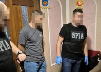 Новые детали о задержании главы МВД подозреваемого в похищении украинцев