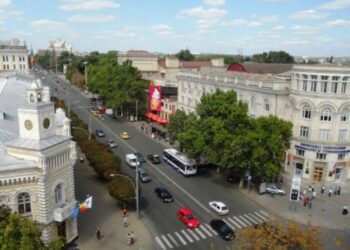 В центре Кишинева ограничат движение транспорта