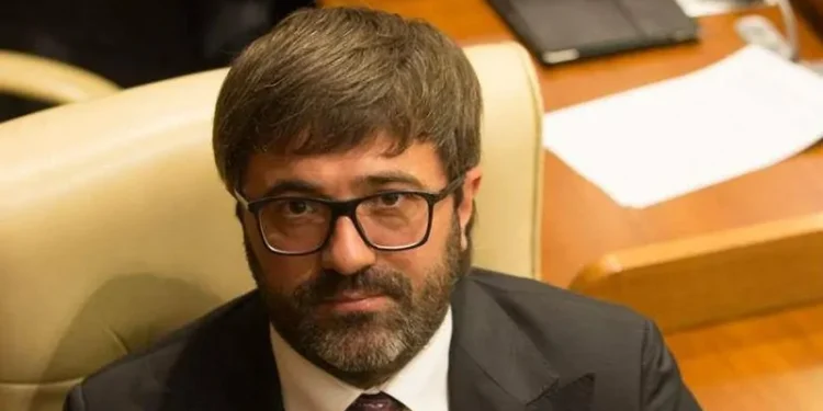 Прокуратура сообщила о задержании бывшего депутата Владимира Андронаки