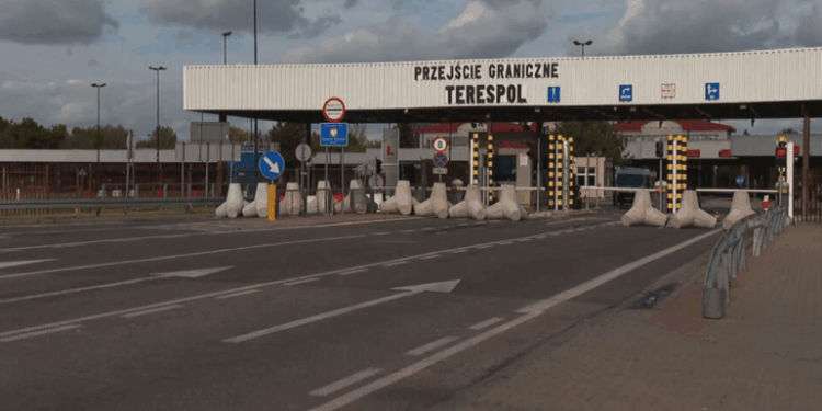 Туск анонсировал открытие границы Польши с Беларусью