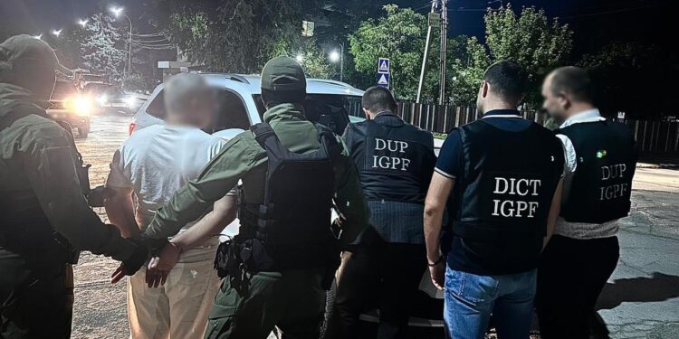 Операция Пограничной полиции: украинца шантажировали члены преступной группы, специализирующейся на нелегальной миграции