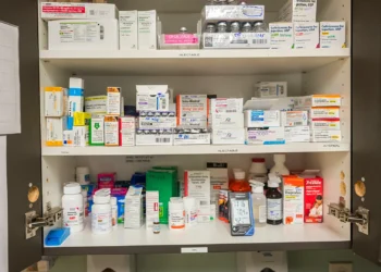 Lipsa medicamentelor în UE atinge niveluri record, problema persistă de ani de zile