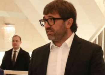 Экс-депутат Владимир Андронаки, задержанный за отмывание денег, помещён под арест на 30 дней