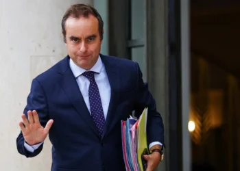 Макрон выбрал нового премьер-министра Франции