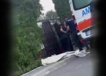 Femeie găsită moartă pe bd. Decebal