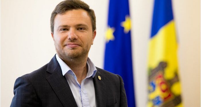 CEC ignoră încălcările ministrului PAS, Lazarencu, și emite un avertisment formal |VIDEO