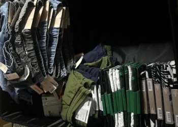 Vamă Leușeni: Mărfuri nedeclarate confiscate din microbuze din Belgia și Italia