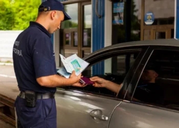 Actele digitale EVO nu pot fi folosite la trecerea frontierei de stat