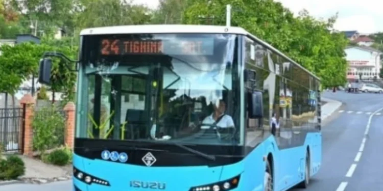 Hramul satului Colonița modifică circulația autobuzului