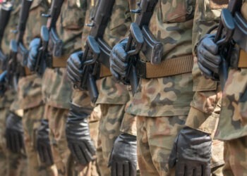 Germania se pregătește de război: Rezerve strategice de armament, soldați și ravioli