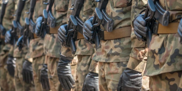 Germania se pregătește de război: Rezerve strategice de armament, soldați și ravioli