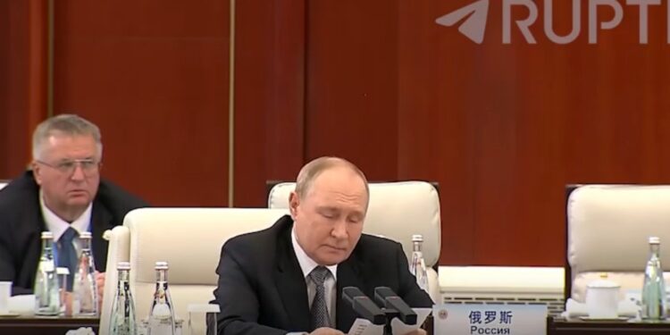 Putin: pentru rezolvarea conflictului din Ucraina trebuie eliminate cauzele principale ale crizei