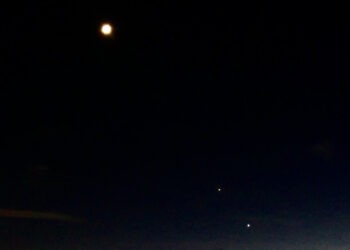 Spectacol pe cer mâine dimineață: Luna, Venus și steaua Regulus se aliniază într-o conjuncție rară