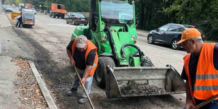 Lucrări pe strada Nicolae Costin: Troleibuzul nr. 38 circulă pe itinerar modificat