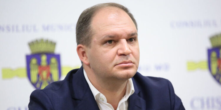 Decizia luată de primarul Capitalei: Ion Ceban își suspendă activitatea pe perioada campaniei electorale