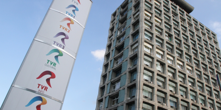 Scandal la TVR, după ce mai mulți angajați nu și-ar fi primit primele de sărbători și au dat în judecată postul TV