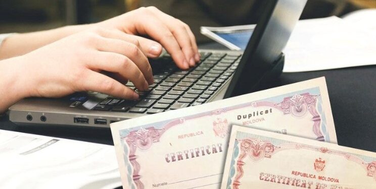 Поправки в Закон об актах гражданского состояния: граждане смогут подать онлайн-заявку на регистрацию рождения или брака