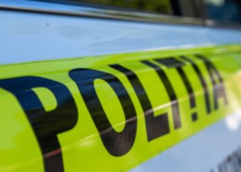 Tragedie în municipiul Chișinău. Un angajat MAI a murit în timp ce descărca o remorcă cu nisip