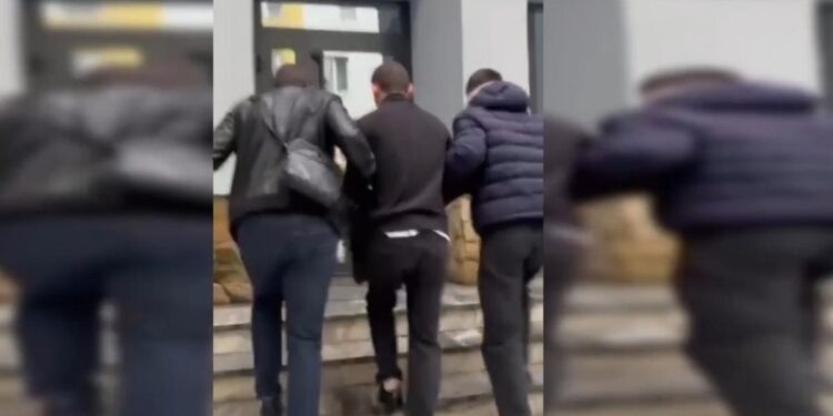 В столице задержан иностранный гражданин за кражи и ограбление