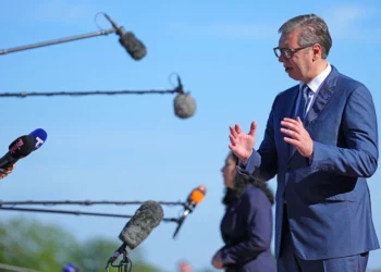 Вучич заявил о подготовке стран мира к войне