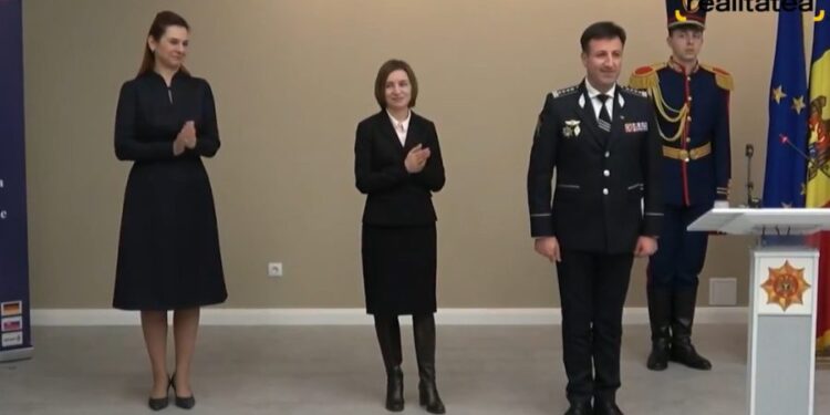 Represiunile cu mascați dau roade: Viorel Cernăuțeanu, decorat de Maia Sandu cu încă o stea
