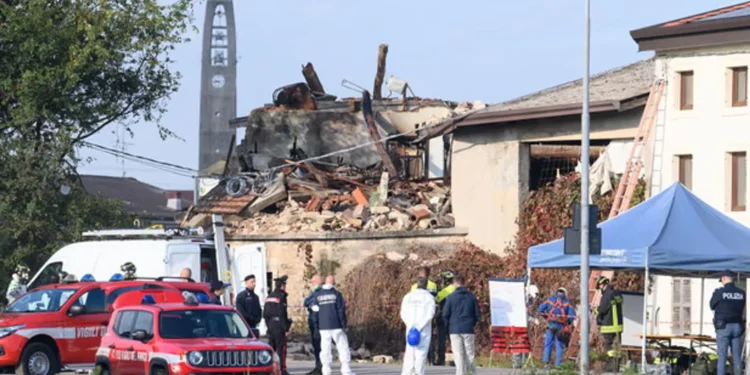 В Италии полицейские погибли при взрыве: здание заранее наполнили газом