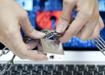 Найден способ ужесточить цензуру в интернете. При чем тут Конституционный суд