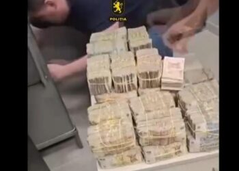 Администраторы сети с десятками ресторанов подозреваются в уклонении от уплаты налогов