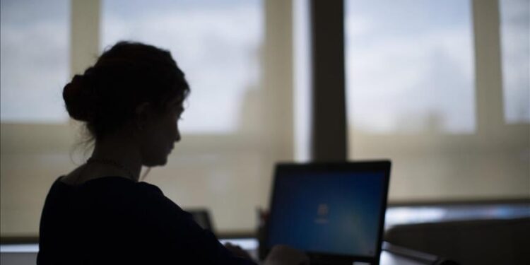 Массовые увольнения в Европе. Тысячи человек могут остаться без работы