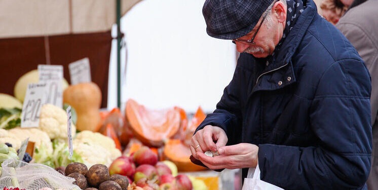 Инфляция растет: Больше всего подорожали фрукты и энергоресурсы