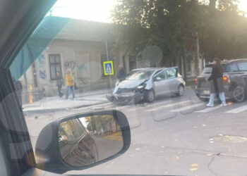 Тройное ДТП в центре Кишинёва. Есть пострадавшие