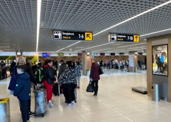 Тревога в кишиневском аэропорту: Источники сообщают о взрывоопасном предмете в багаже