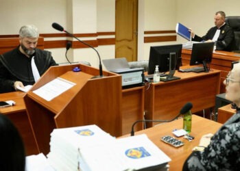 Dosarul Guțul, Popan: Procurorul învinuit că citește foarte acuzațiile repede și fără detalii