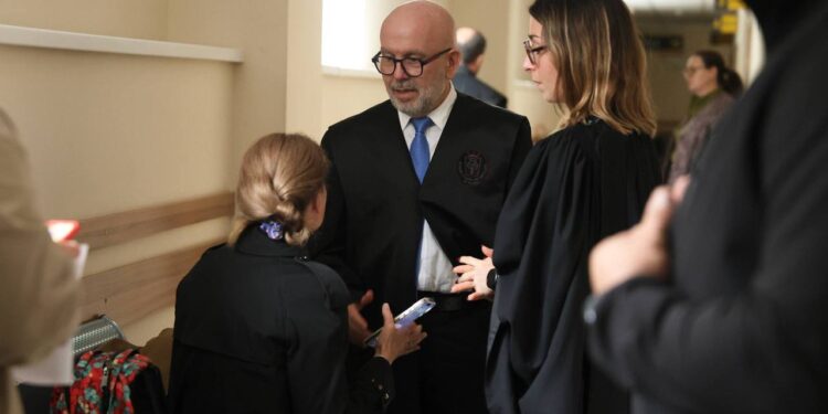 Защита Гуцул и Попан заявила о беспрецедентном давлении в Апелляционной палате